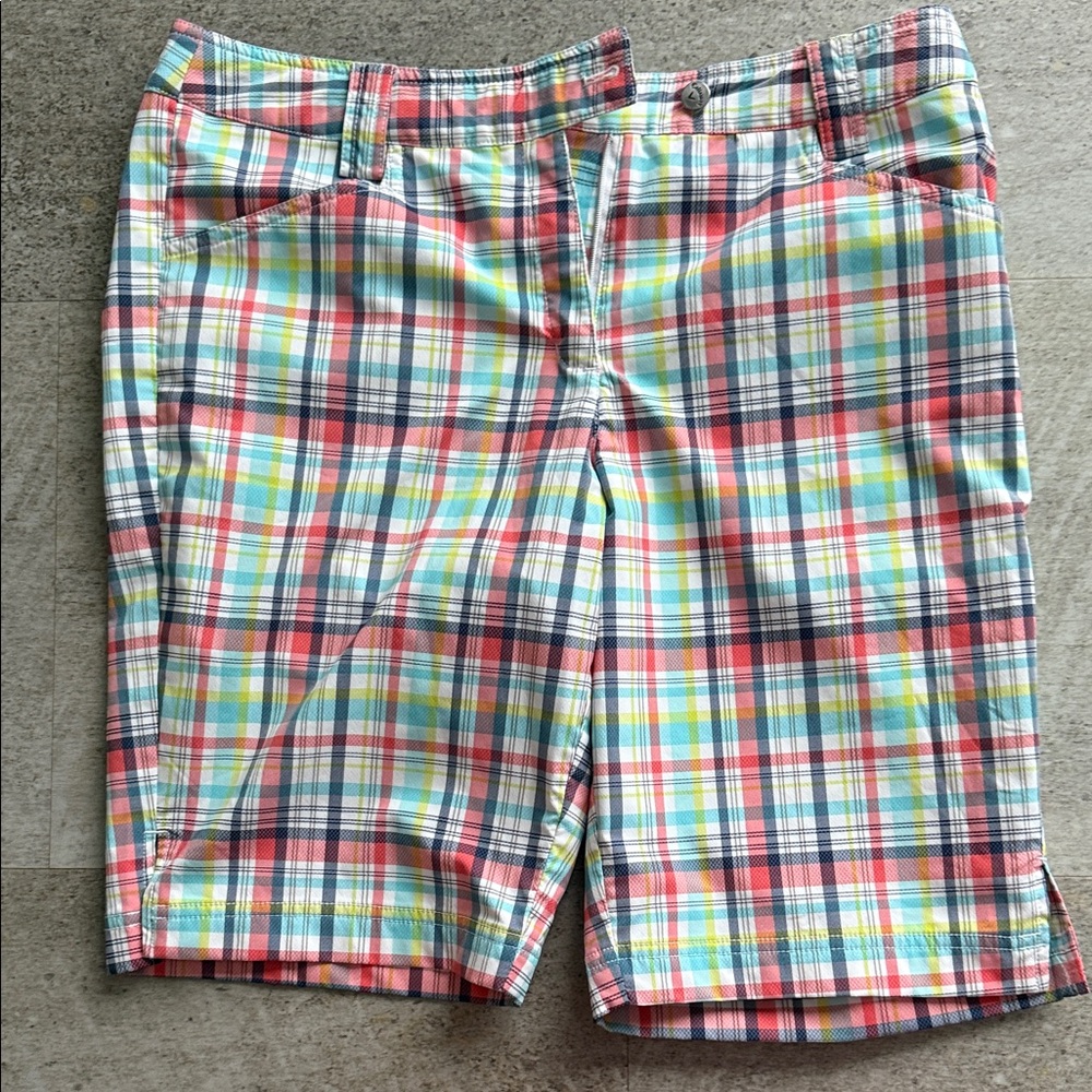 Callaway Women's plaid Golf Shorts